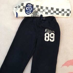 Gap brand 4T boys size outfit